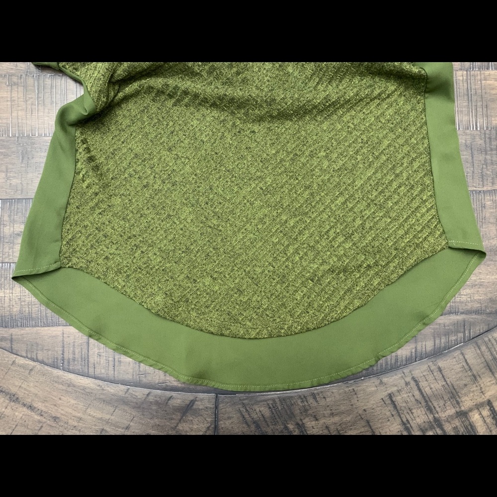 Blouse - Picture 2 of 4